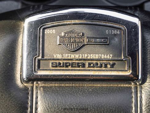 Used 2005 Ford F350 Harley-Davidson image 65