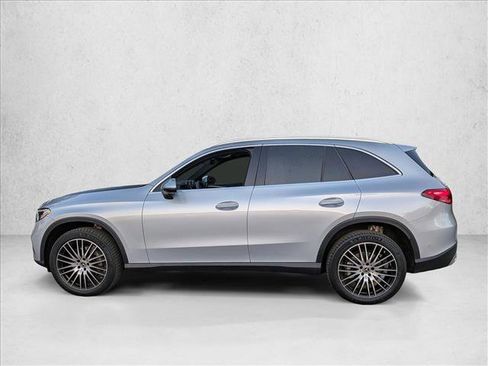 Certified 2026 Mercedes-Benz GLC 300 image 8