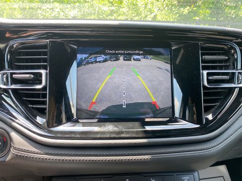 Used 2023 Dodge Durango SXT w/ Quick Order Package 2BK AWD/4WD image 28