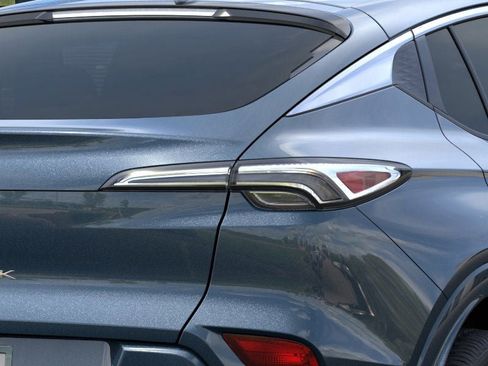 New 2026 Buick Envista Avenir image 11