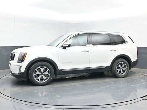 Used 2020 Kia Telluride EX image 11
