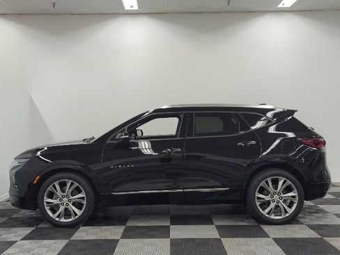 Used 2019 Chevrolet Blazer Premier w/ Sun and Wheels Package AWD/4WD image 3