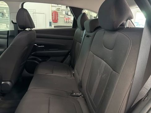 Used 2025 Hyundai Tucson SEL AWD/4WD image 19