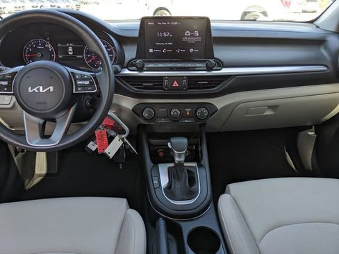 Used 2022 Kia Forte LXS image 17