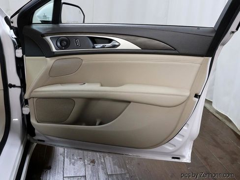 Used 2018 Lincoln MKZ Reserve w/ Climate Package image 32