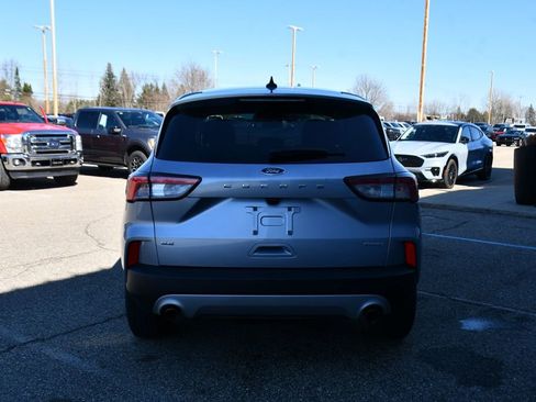 Used 2022 Ford Escape SE w/ Convenience Package image 5