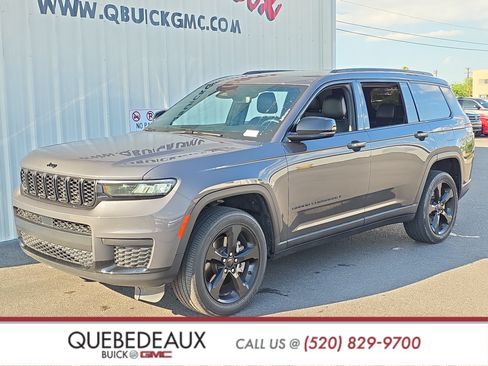 Used 2022 Jeep Grand Cherokee L Laredo RWD image 3