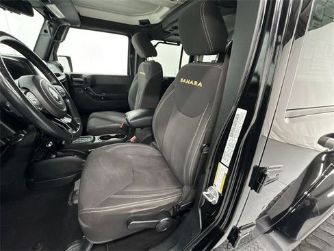 Used 2015 Jeep Wrangler Unlimited Sahara w/ Dual Top Group image 11