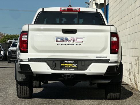 Used 2023 GMC Canyon Elevation w/ Convenience Package RWD image 5