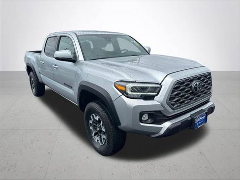 Certified 2023 Toyota Tacoma TRD Off-Road w/ Technology Package AWD/4WD image 6