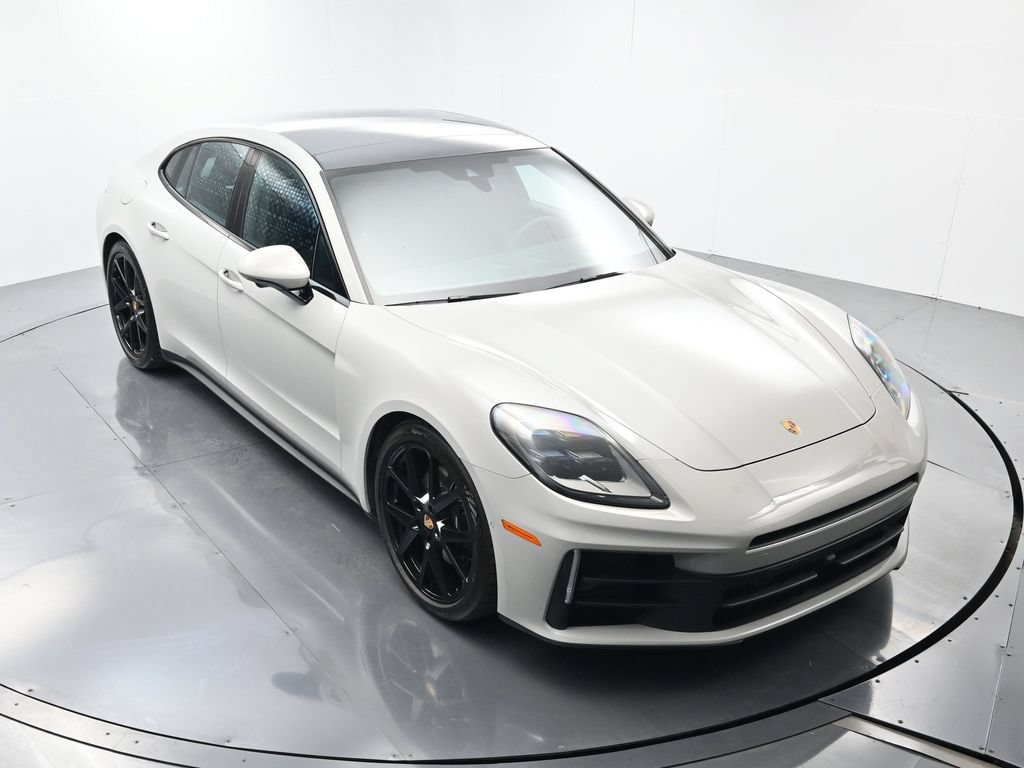 Certified 2025 Porsche Panamera RWD image 43
