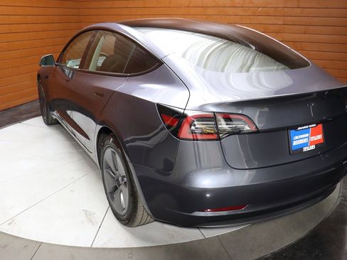 Used 2023 Tesla Model 3 Standard Range image 21