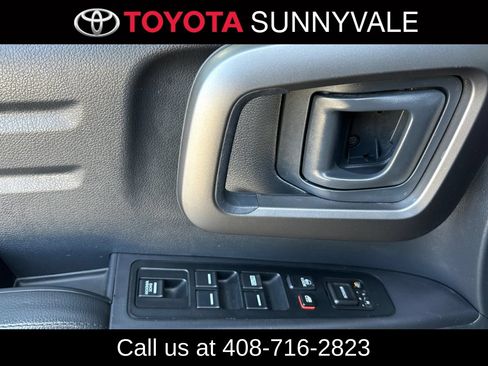 Used 2014 Honda Ridgeline SE image 15