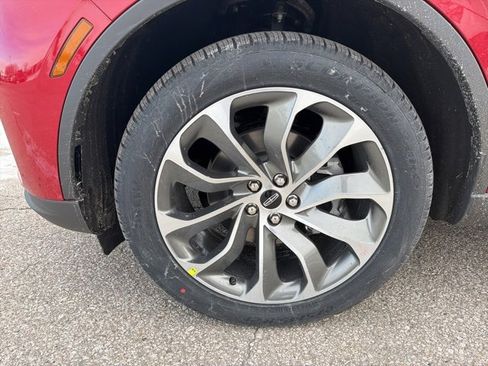 New 2026 Lincoln Aviator AWD image 10