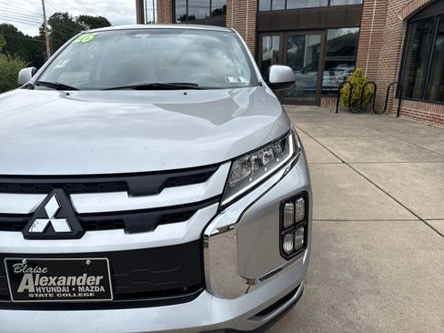 Used 2026 Mitsubishi Outlander Sport ES AWD/4WD image 10