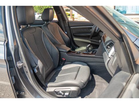 Used 2016 BMW 328i xDrive Sedan AWD/4WD image 13