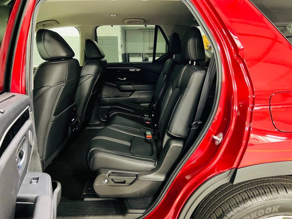 New 2026 Honda Pilot EX-L image 28