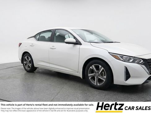 Used 2025 Nissan Sentra SV FWD image 1
