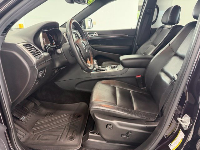 Used 2018 Jeep Grand Cherokee Limited AWD/4WD image 10
