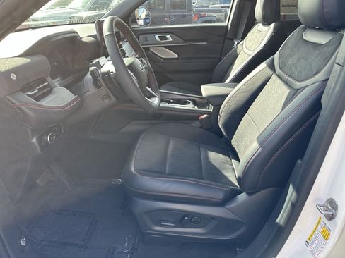 New 2025 Ford Explorer ST image 45