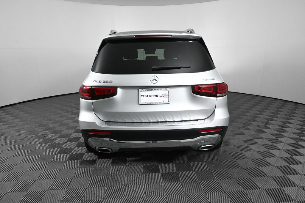 Certified 2023 Mercedes-Benz GLB 250 4MATIC image 29