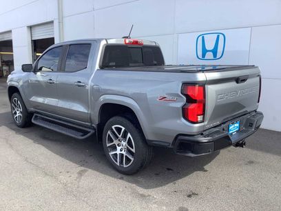 Used 2023 Chevrolet Colorado Z71 w/ Z71 Convenience Package 2