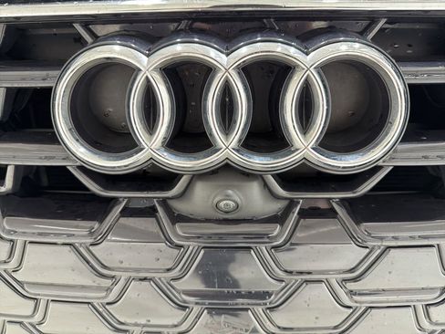 Used 2024 Audi A6 Premium Plus image 31