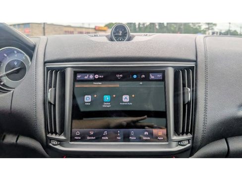 Used 2022 Maserati Levante GT image 29