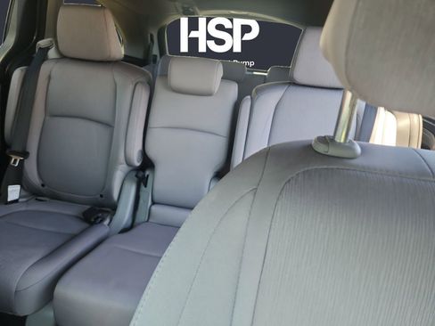 Certified 2024 Honda Odyssey EX image 13