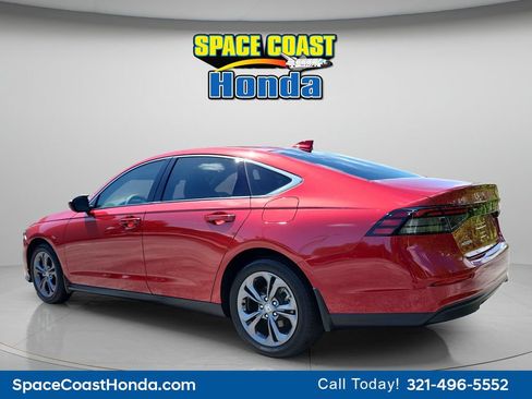 Used 2023 Honda Accord EX image 8