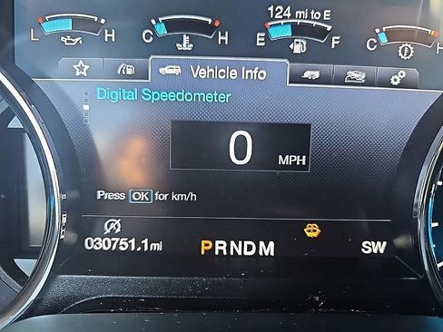Used 2019 Ford Expedition XLT w/ Equipment Group 202A AWD/4WD image 18
