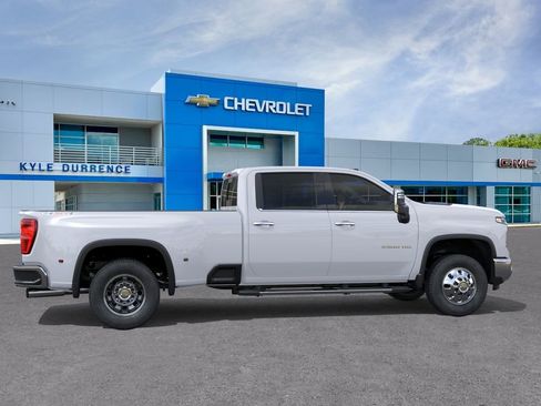 New 2026 Chevrolet Silverado 3500 LTZ AWD/4WD image 5