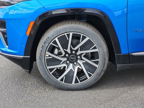 New 2025 Jeep Wagoneer S Limited image 26