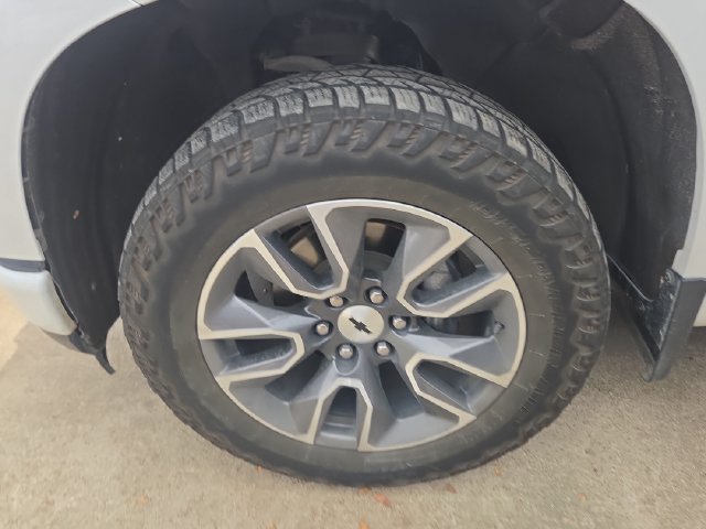 Used 2021 Chevrolet Silverado 1500 RST w/ Texas Edition Plus RWD image 2