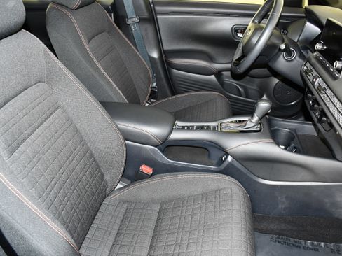 Certified 2023 Honda HR-V Sport image 42