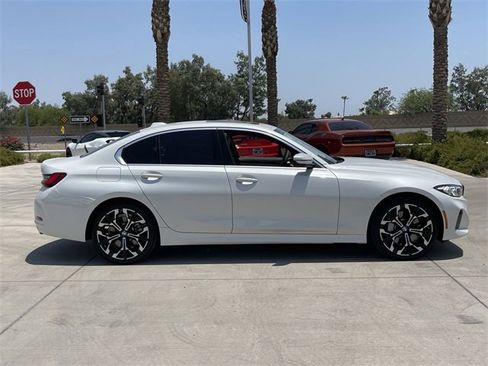 New 2025 BMW 330i Sedan w/ Premium Package image 5