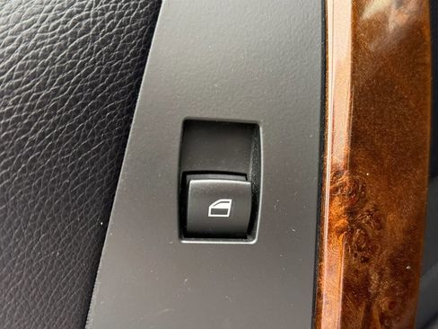 Used 2007 BMW 530i Sedan RWD image 29