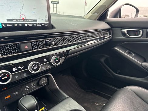 Used 2024 Honda Civic Touring image 22