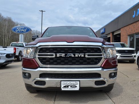 Used 2022 RAM 1500 Big Horn AWD/4WD image 2