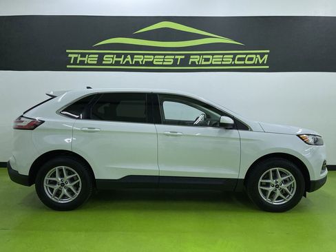 Used 2023 Ford Edge SEL image 11
