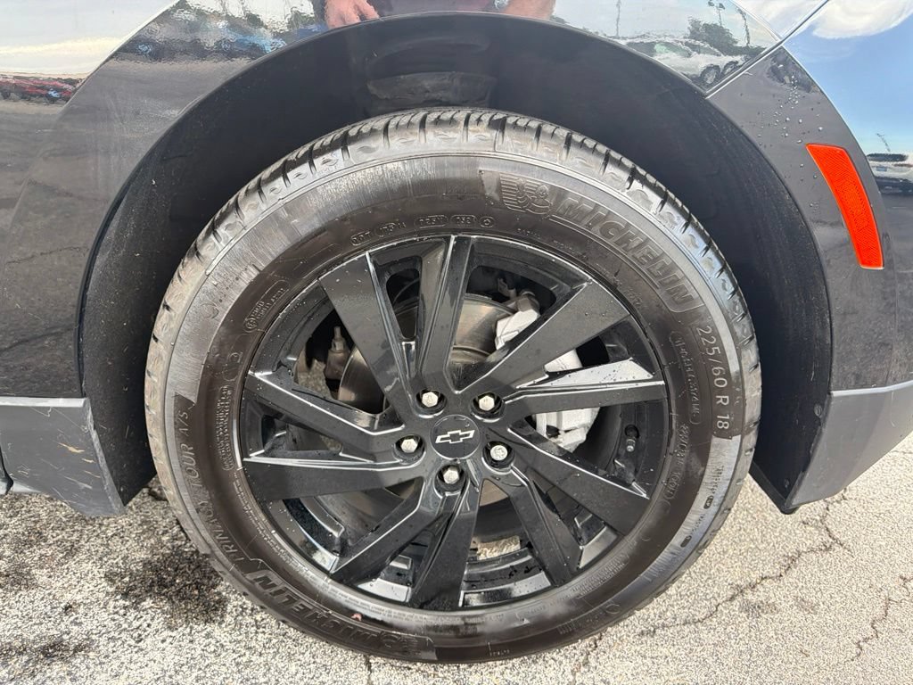 Used 2024 Chevrolet Equinox LS w/ LS Convenience Package FWD image 9