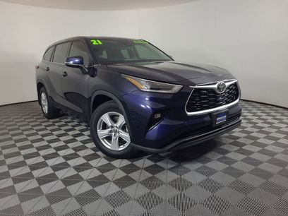 Used 2021 Toyota Highlander LE
