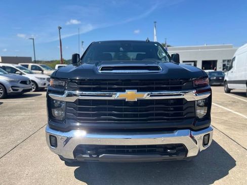 Certified 2025 Chevrolet Silverado 2500 LT w/ All Star Edition AWD/4WD image 10