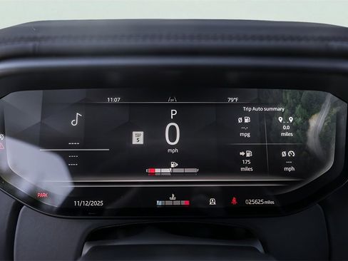 Used 2024 Land Rover Range Rover Sport Dynamic SE image 13