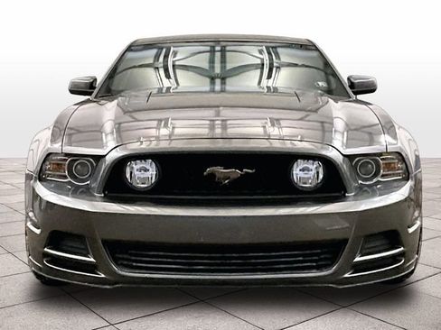 Used 2014 Ford Mustang GT Premium w/ Comfort Package RWD image 4
