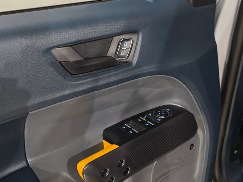 New 2026 Ford Maverick Tremor image 18