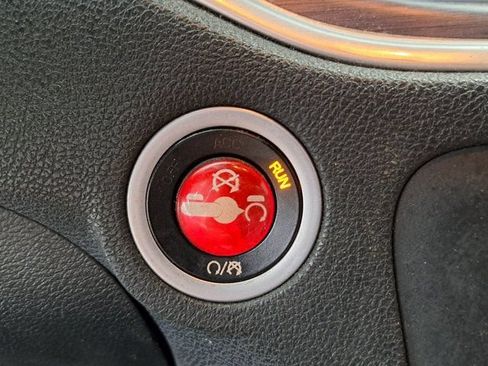 Used 2018 Dodge Charger R/T Scat Pack RWD image 12