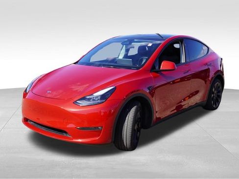 Used 2023 Tesla Model Y Long Range AWD/4WD image 11