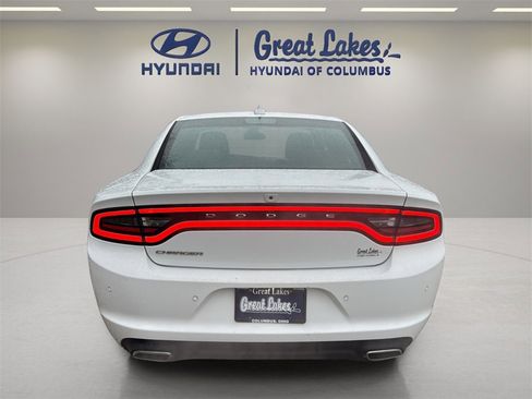 Used 2023 Dodge Charger SXT image 4