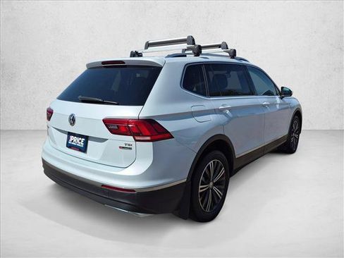 Used 2018 Volkswagen Tiguan SEL AWD/4WD image 5